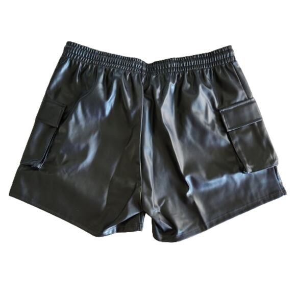 BLACK ☆ BUTTER SOFT ☆ FAUX LEATHER ☆ CARGO POCKET SHORTS ☆ NWT - Picture 5 of 10